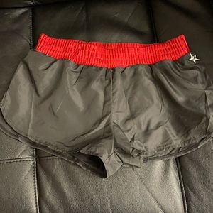 Baggy rebel running shorts